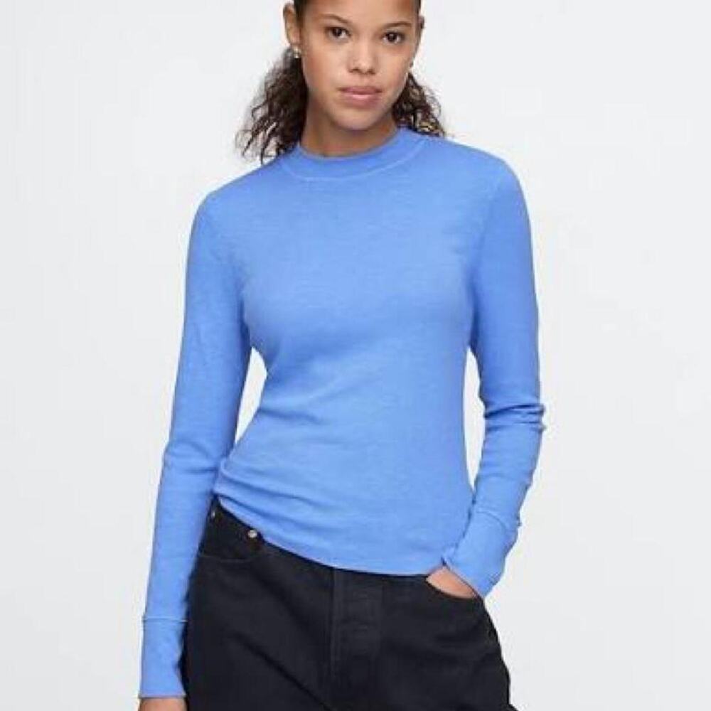 Gap long sleeve ribbed mock neck
